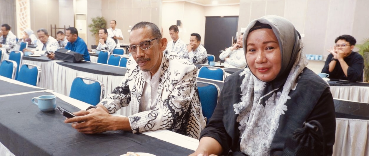 PGRI Maros Perkuat Sinergi GTK di Rapat Konsolidasi 2026: Andi Patiroi Dorong Strategi Deep Learning