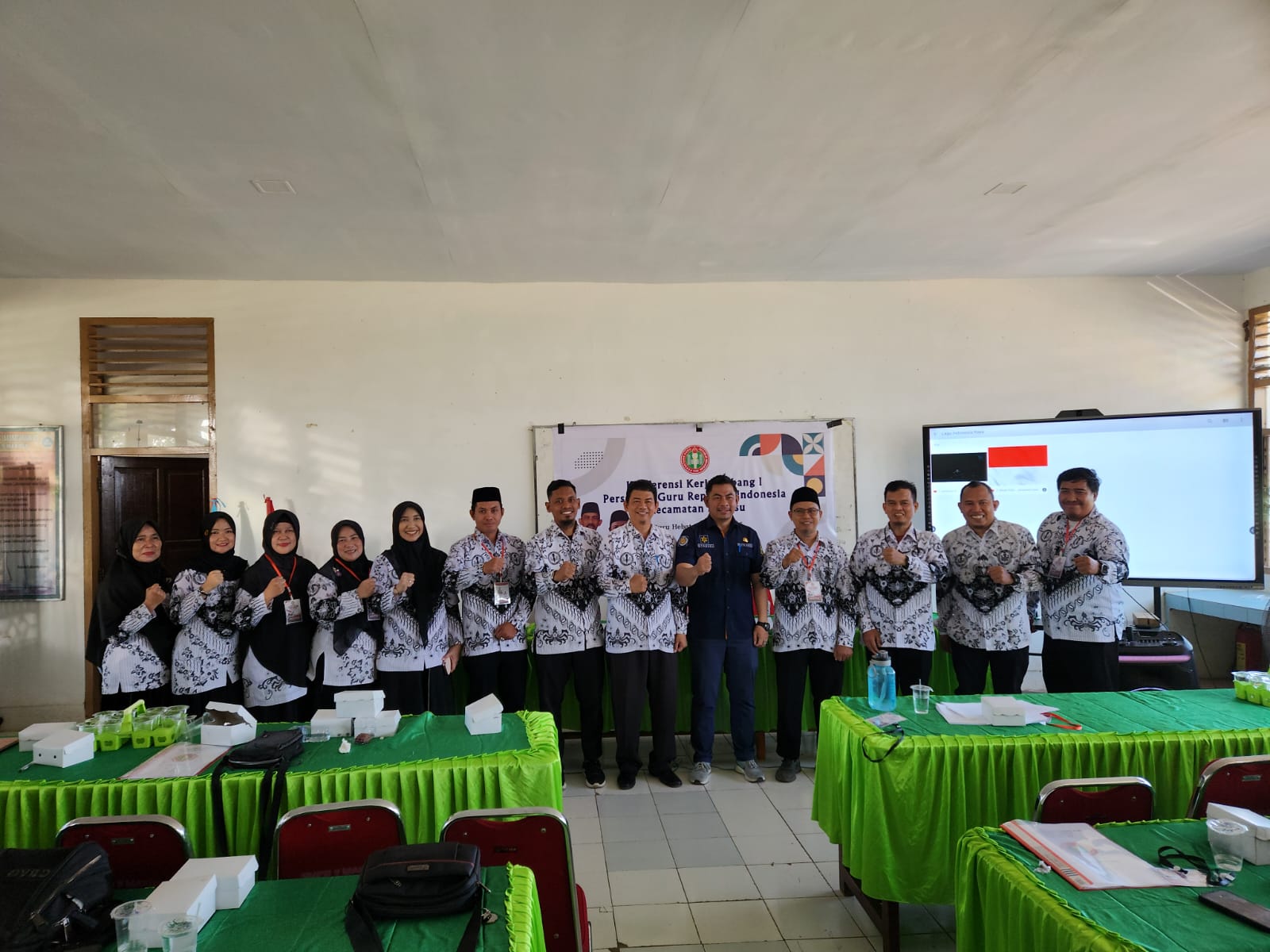 Konferensi Kerja I PGRI Marusu: Menggalang Solidaritas Menuju "Guru Hebat, Marusu Kuat